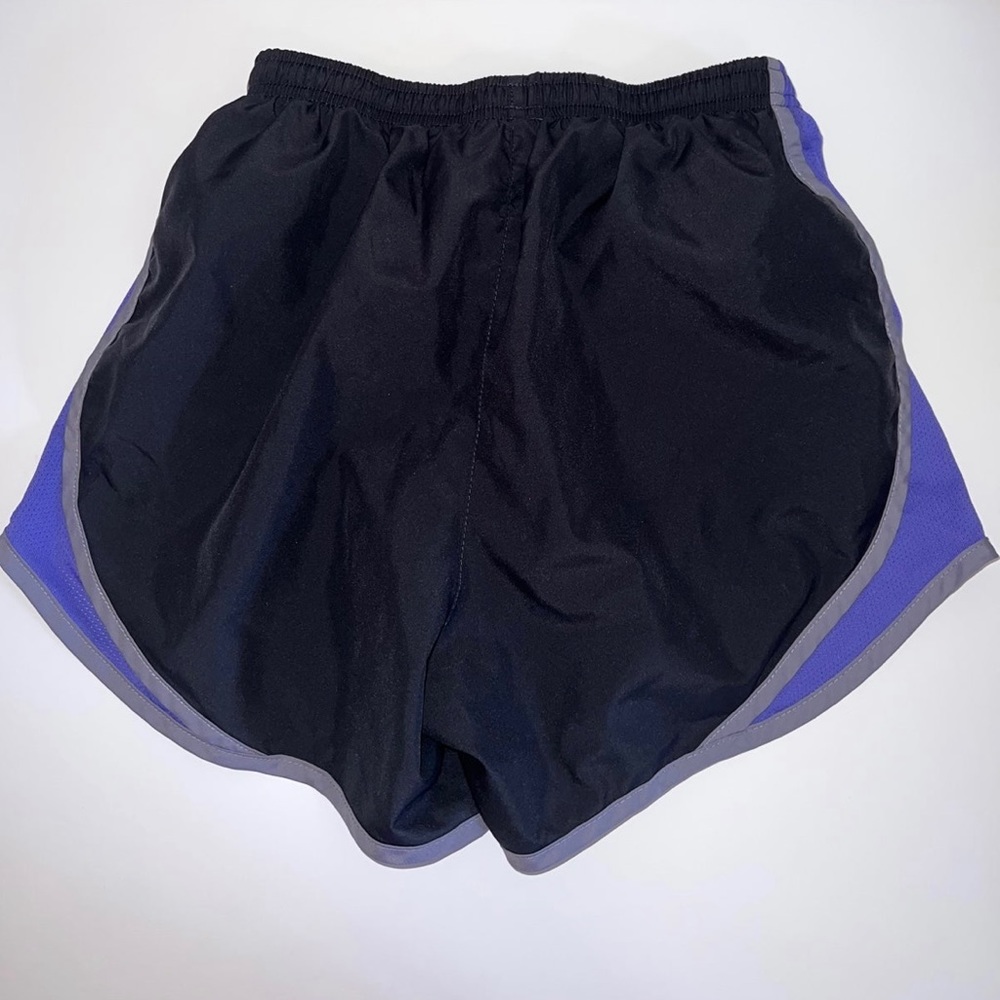 Nike Shorts Set - Picture 9 of 10